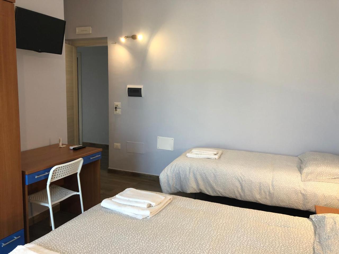 科里利亚诺·卡拉布罗Profumo Di Zagara住宿加早餐旅馆 外观 照片